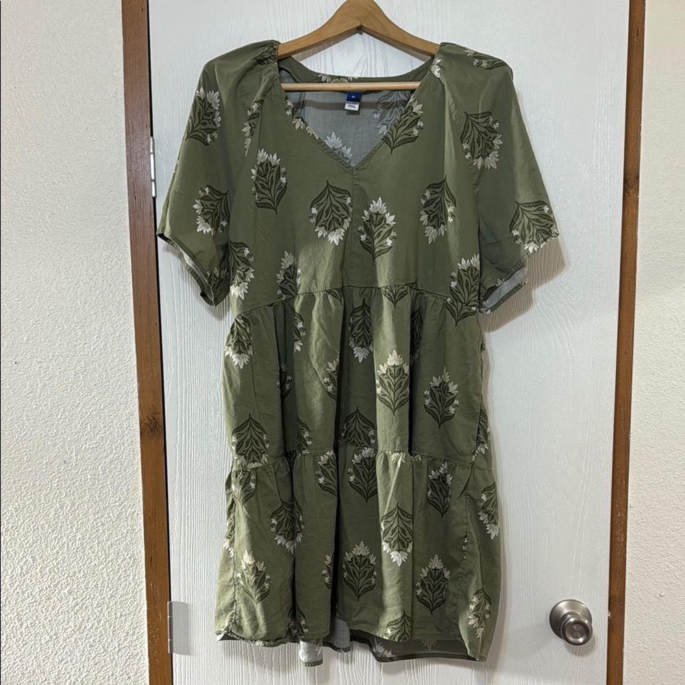 Old Navy Green Floral Casual Dress - Picture 7 of 8